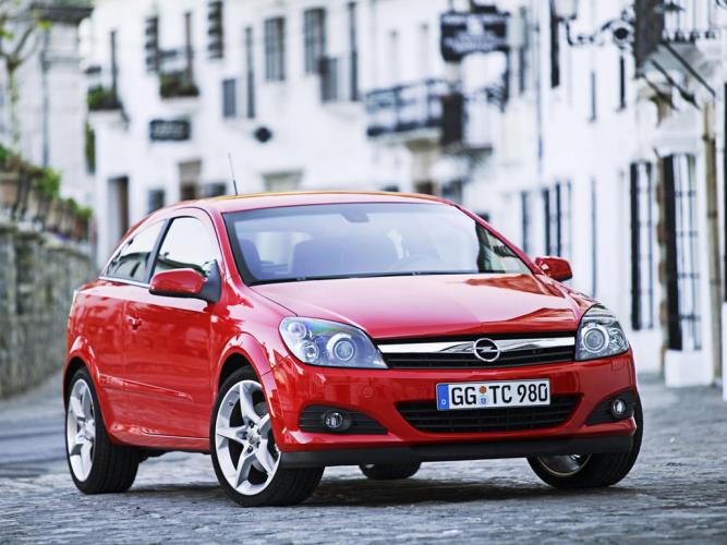 opel-astra-gtc-021