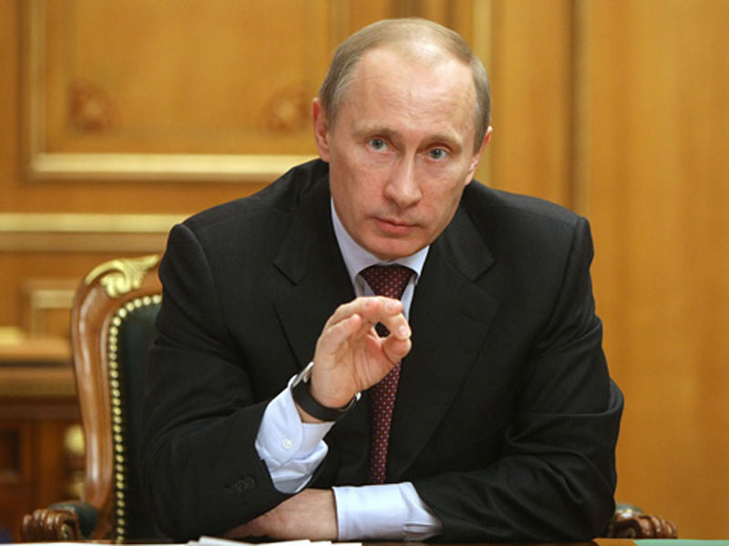 Putin daet poruchenie